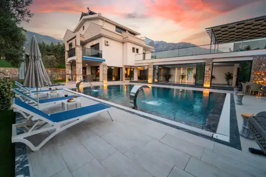 Villa Enver 2